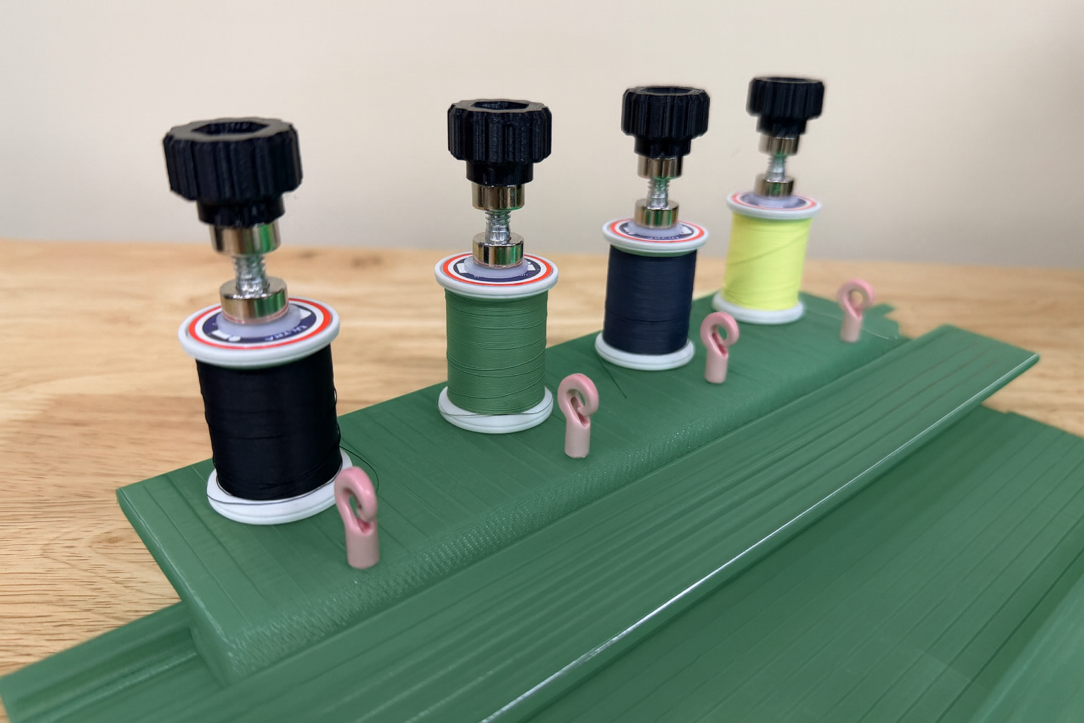 4-Spool Thread Carriage