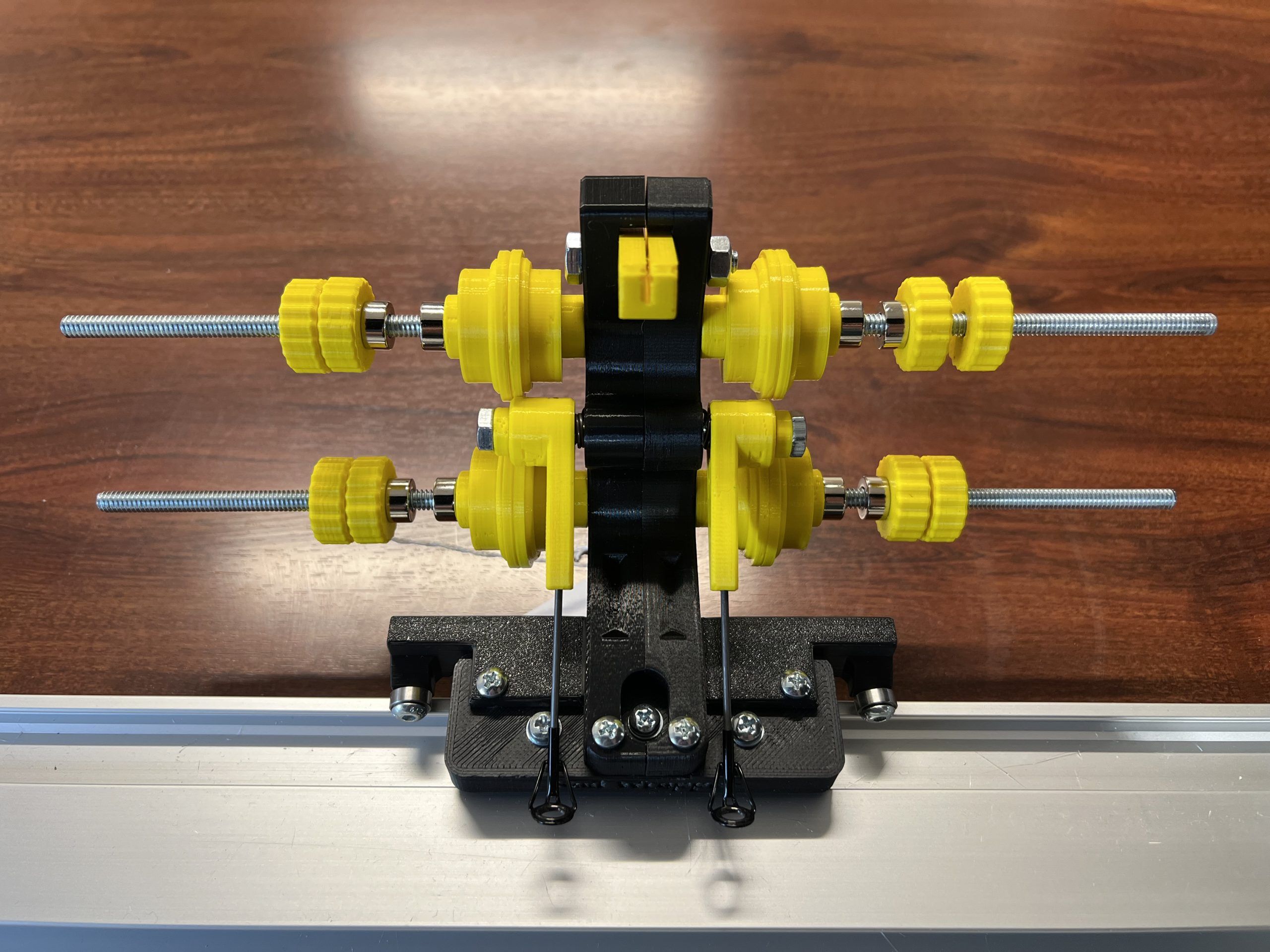 Threaded Box With Rails Rail Wrapper Thread Carriage – HFF Custom Rods